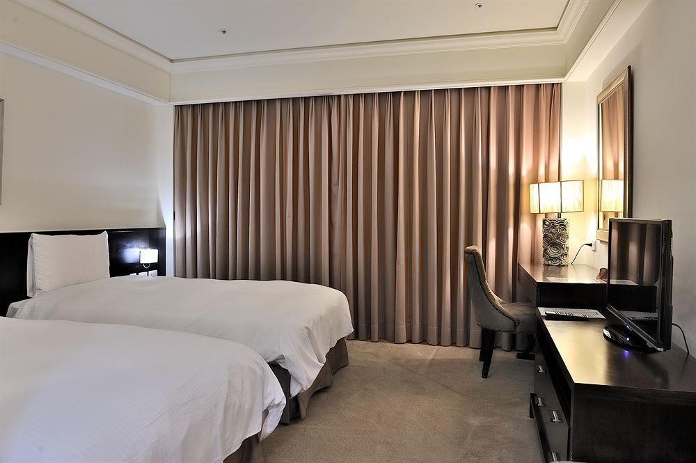 Longbon Resort Beitou Taipei Exterior photo